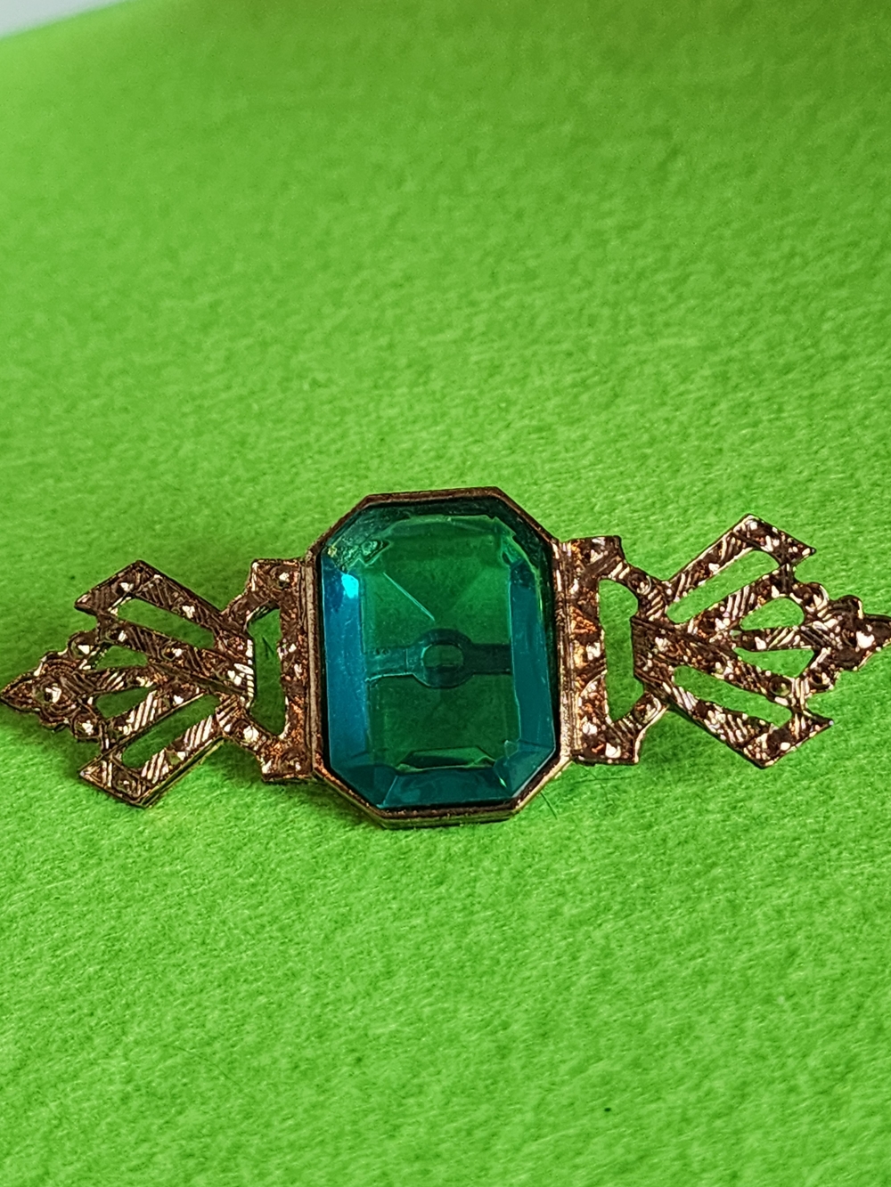 Vintage 1930's Gold-Tone Brooch with Aqua Green Octagon Stone - Women Jewelry